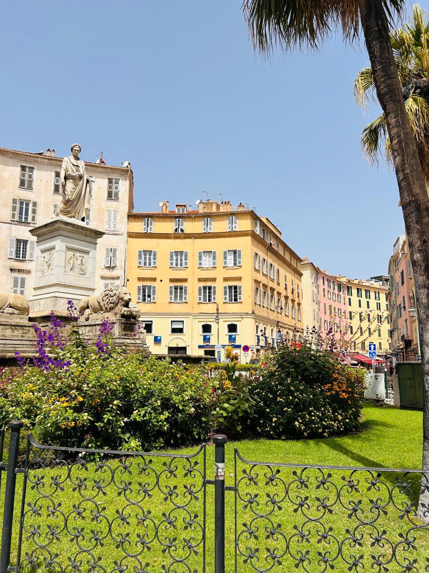 Appartement Cosy Centre Ajaccio أجاكسيو المظهر الخارجي الصورة